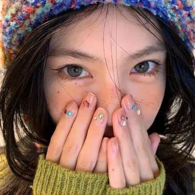 鲨鱼湖泊